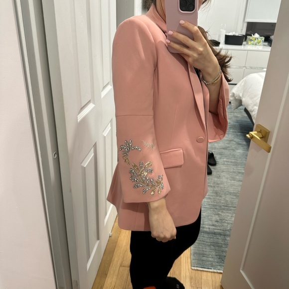 Cinq a sept pink blazer with embellishments size 6 - Picture 4 of 6